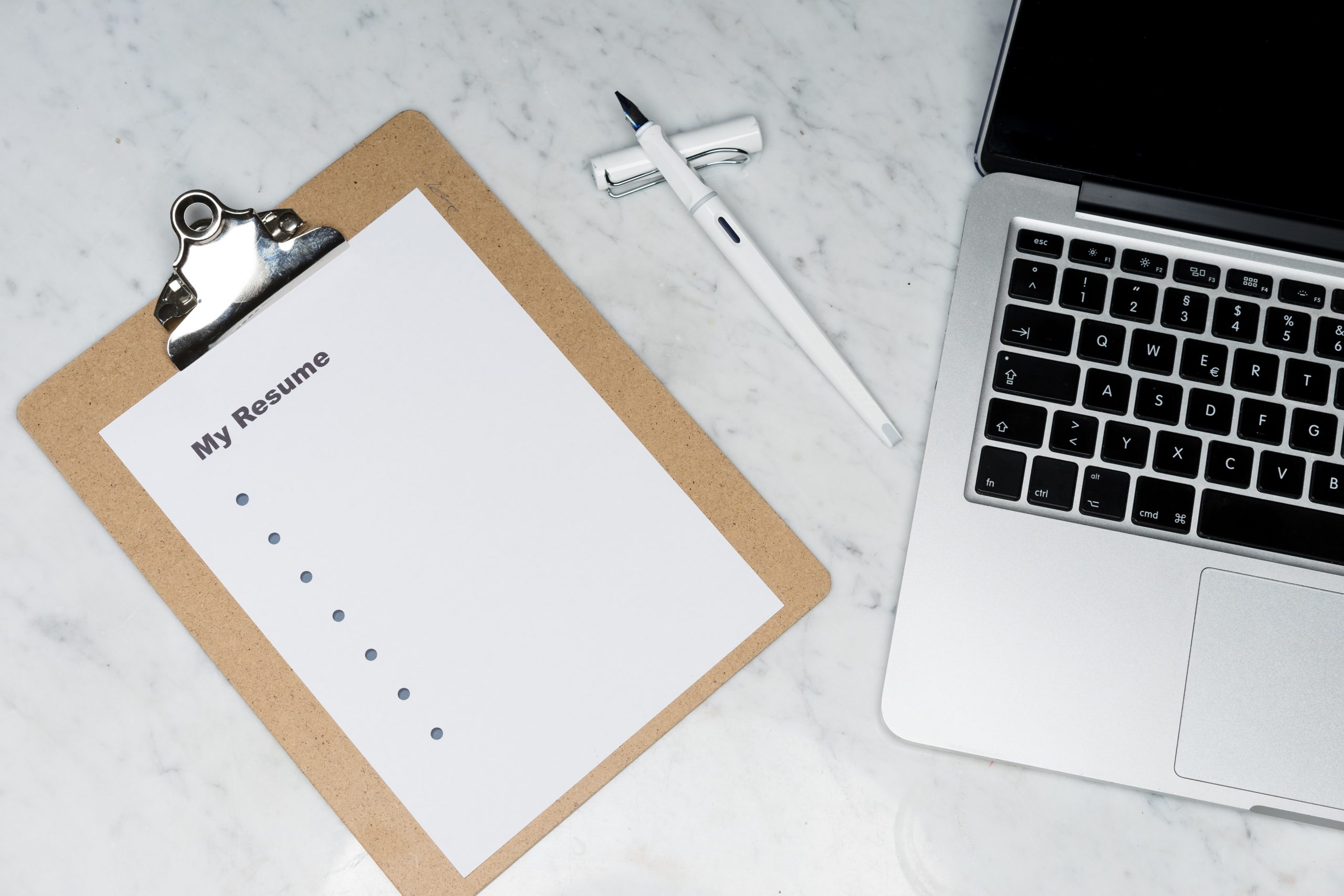 Quels éléments mettre et ne pas oublier dans son CV ?